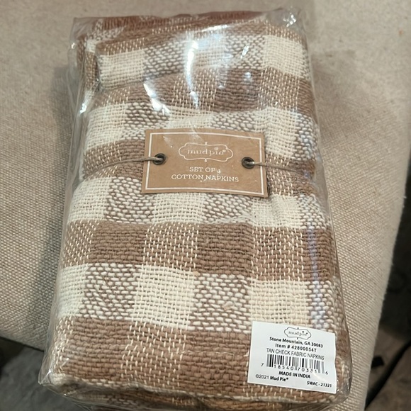 Mud Pie Tan Plaid Napkin Set of Four/NWT - Picture 8 of 12